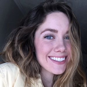 Meet your Posher, Adeli